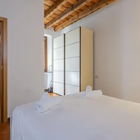 Youhosty - Ripa5 C Apartamento *