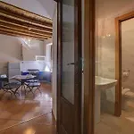 شقة Youhosty - Ripa5 C *